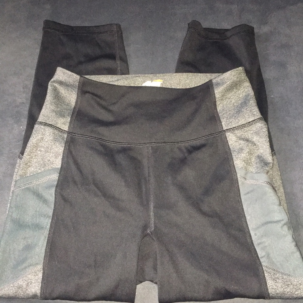 Athletic pants - Picture 4 of 7